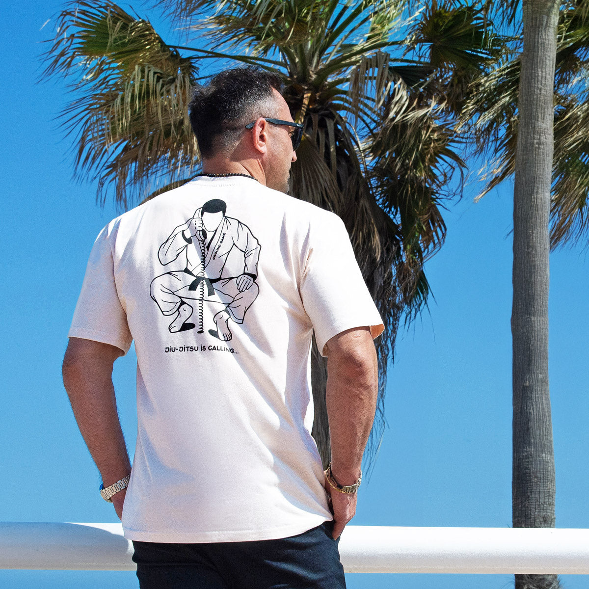 Oversize-T-Shirt Jiu-Jitsu is Calling x Noize (Beige)