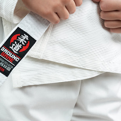 Judo-Gi für Kinder Deshi 2.0 (Weiß) + Gürtel GRATIS