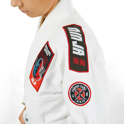 Kinder-BJJ-Gi Ninja (Weiß) + Gürtel GRATIS