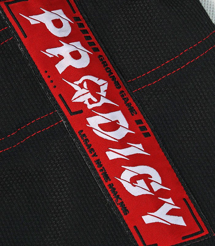 BJJ-Gi für Jugendliche Prodigy (Schwarz) + Gürtel GRATIS