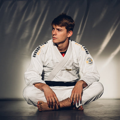 BJJ-Kimono / Gi Champion 3.0 (Weiß) + Gürtel GRATIS