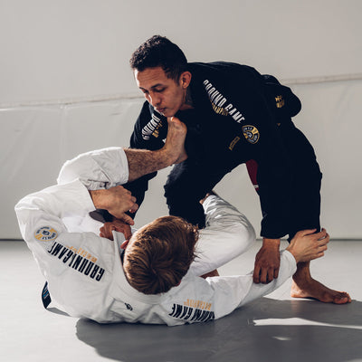 BJJ-Kimono / Gi Champion 3.0 (Weiß) + Gürtel GRATIS