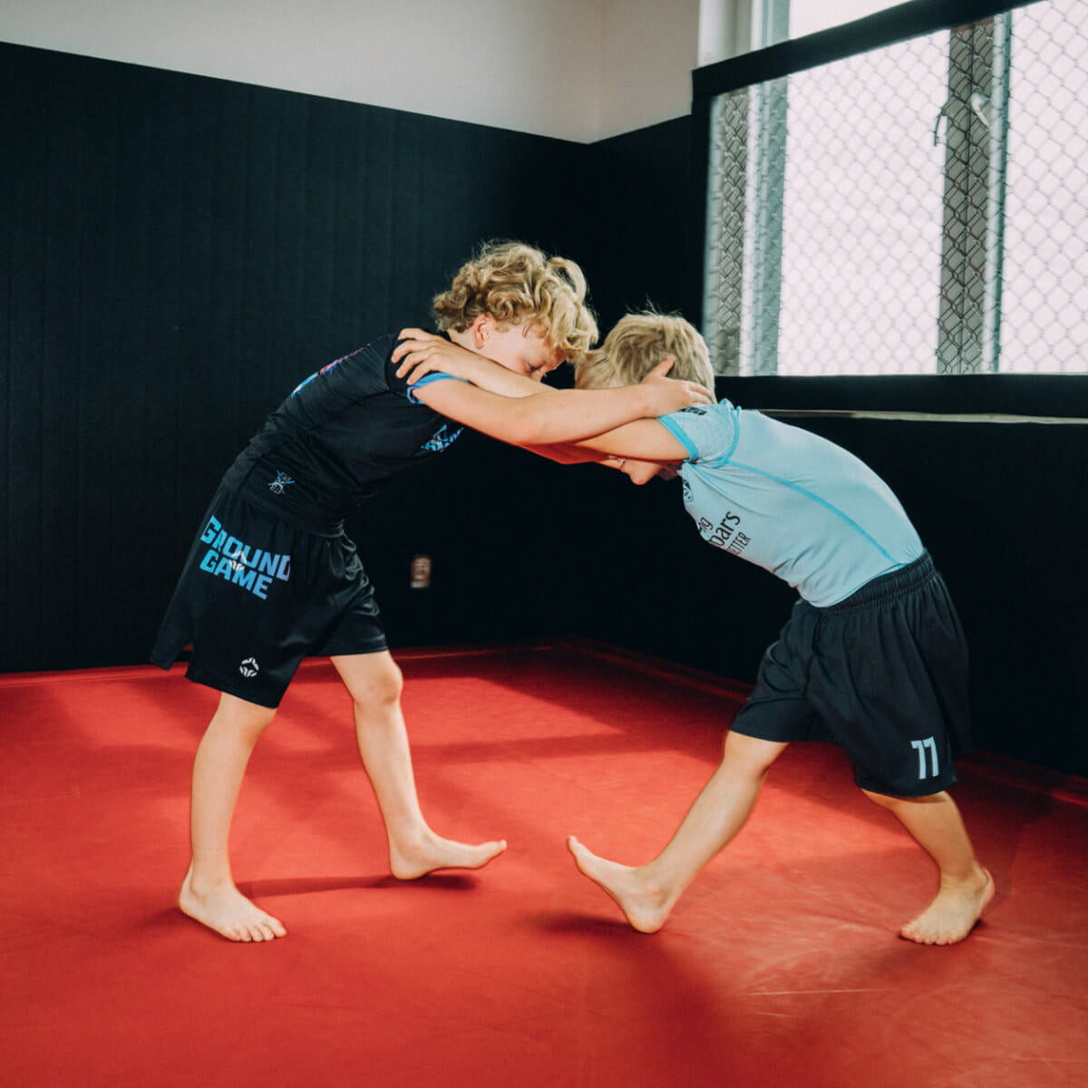 Kinder-Trainingsshorts Cyber Samurai